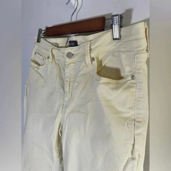 NYDJ Capri Released Hem in Pale Yellow Raw Size 12‎ GUC 0077 - Picture 3 of 10